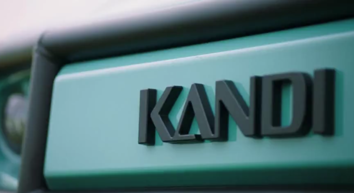 康迪科技发布智能配送机器狗解决方案，探索智慧物流未来