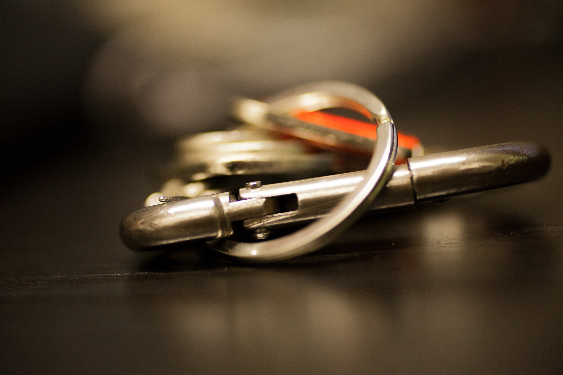 率先亮出“成绩单”，这几家银行均收获“双增”