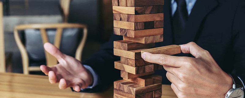 揽储大战升温，中小银行竟加息「抢」钱